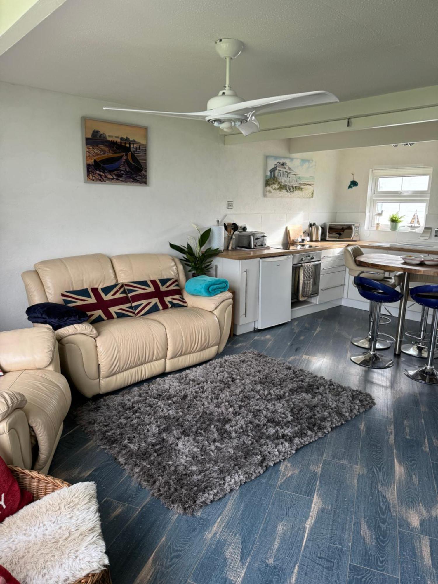 Cosy Beach Chalet Scratby Esterno foto